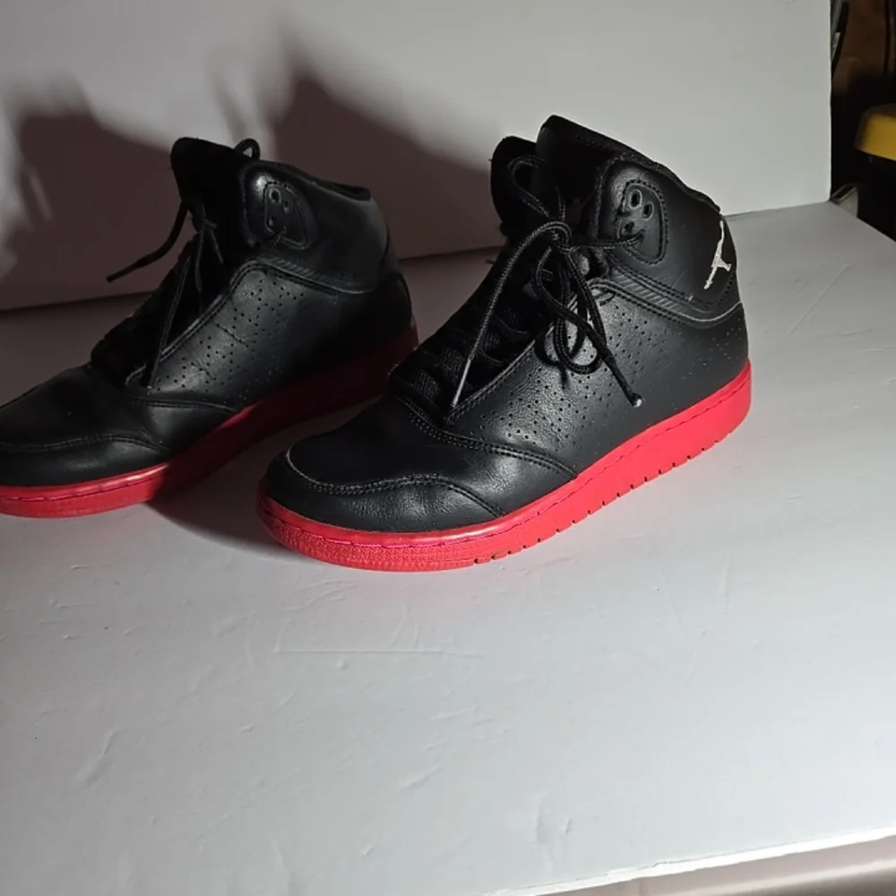 Nike Air Jordan 1 Flight 5 Black/Red Or Pink Sz 6Y Gently Worn - Picture 4 of 12